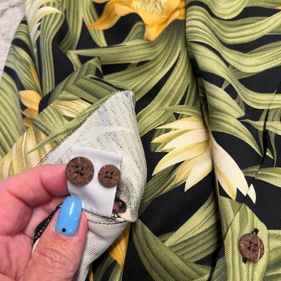 Tommy Bahama Short Sleeve Hawaiian Print Shirt XXL - Picture 10 of 13
